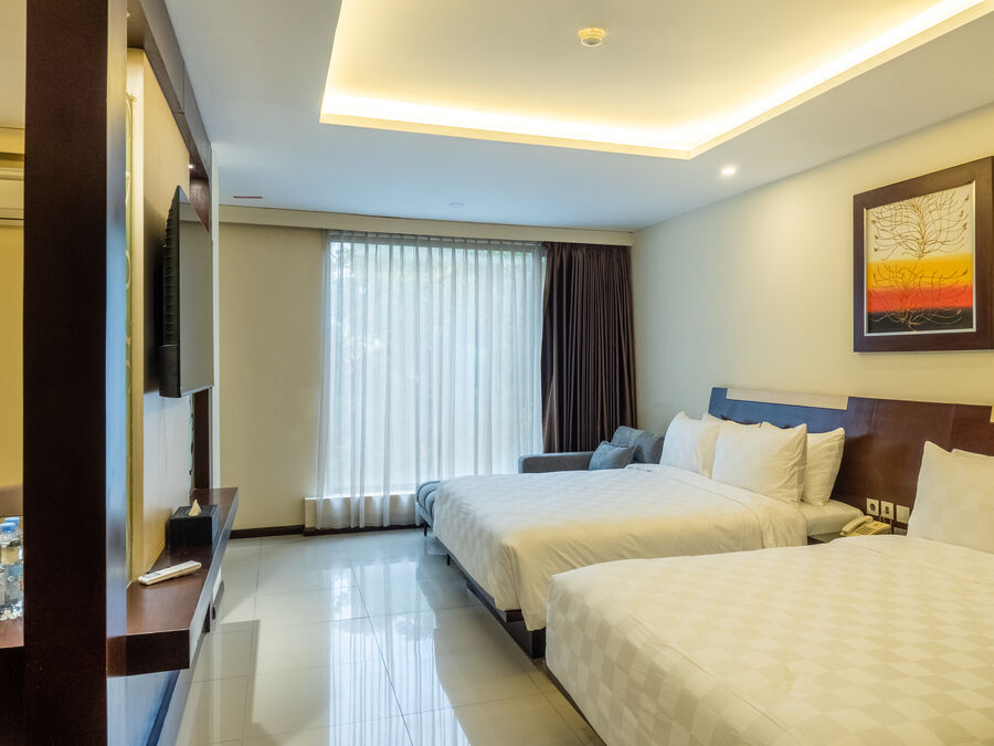 Family Deluxe Room — 12