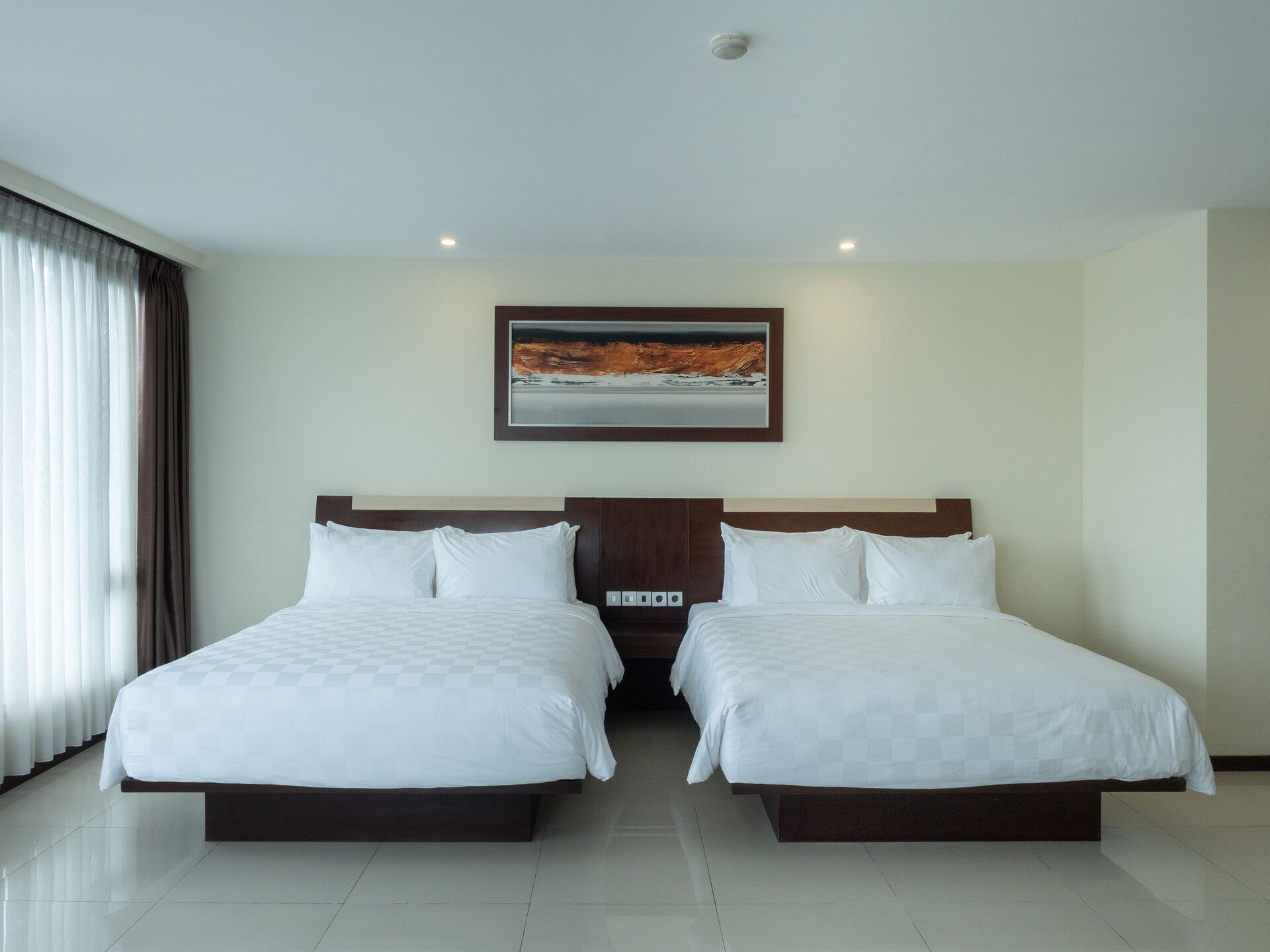 Grand Deluxe Room at STELAR Dago Hotel